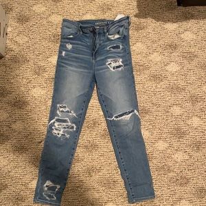 Barely worn American Eagle Jeans
